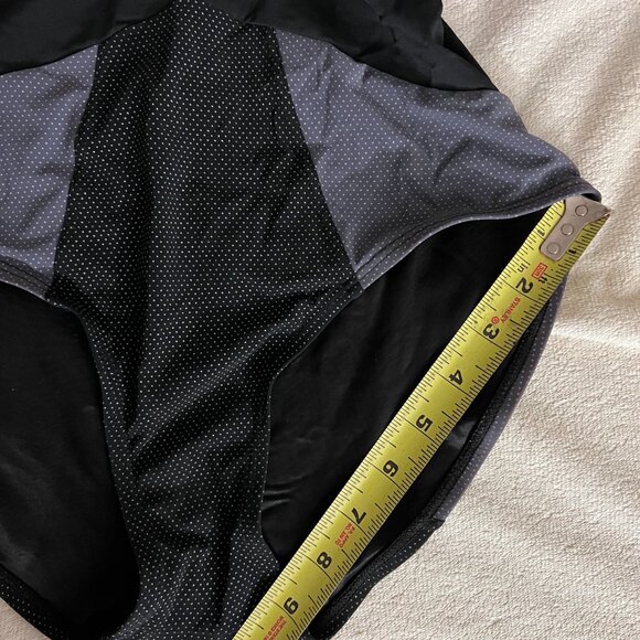 Spanx black and gray dot onepiece swim shapewear size small - Picture 7 of 7